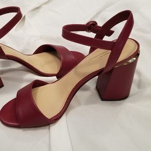 Antonio Melani Shaylen Red Heels